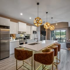 Disney Getaway – Luxury Townhouse with Hot Tub