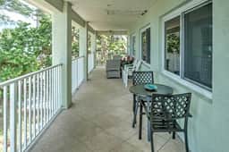 Enjoy beautiful sunsets Beachfront Villa - Image 3