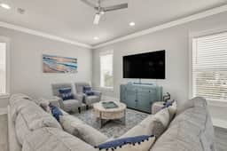 Grand Charm Chateau with LSV and Heated Pool - Image 3