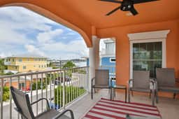 Hibiscus Hideaway B - Top Floor Unit - Image 3