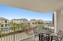 Mainsail Breeze with Heated Pool and Private Beach - Image 3