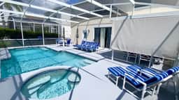 Spacious, Modern and clean pool home with spa! - Image 2