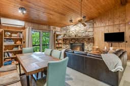 Sundance View/792 McDaris Loop - Image 5