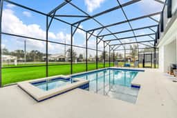 Luxurious 15-Bedroom Villa with Pool & Games Room - Image 5