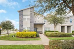 EV_910 - Sunny Palms Retreat - Image 2