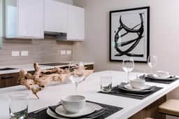 Onyx Luxe Condo with Ocean Views and Pool - Image 5