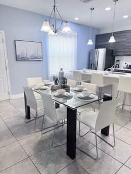 3BR Pool Home with En-Suites & Loft - Image 4