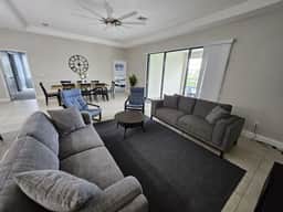 4BR Balmoral Resort Home for 8 Guests - Image 3