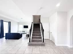 4BR Balmoral Pool Home with Water Views - Image 3