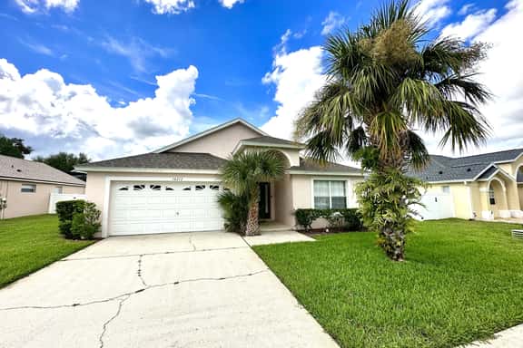 Spacious, open layout and pool relaxation! - Image 1