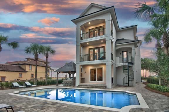 Seastar Palazzo with Beach Views, Lake, and Pool - Image 1