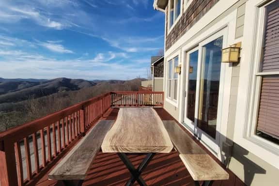 New! Peaceful Mountain Views, Deck, Trails nearby - Image 1