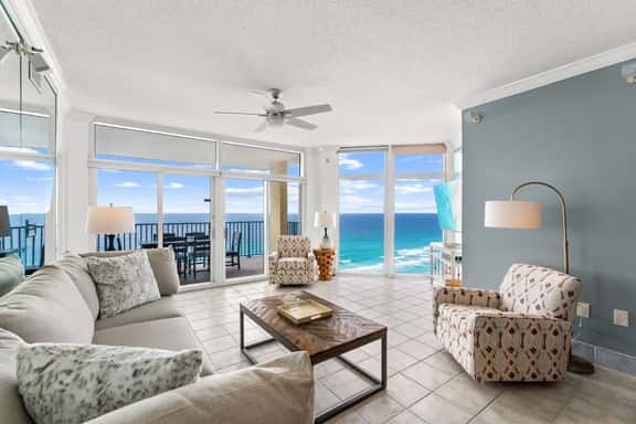 Jade East 1640 Beachfront With Pool and Pickleball - Image 1