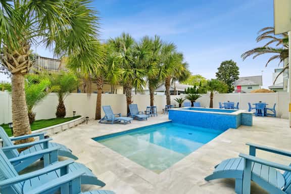 Paradise Palms with Jetted Pool and Private Beach - Image 1