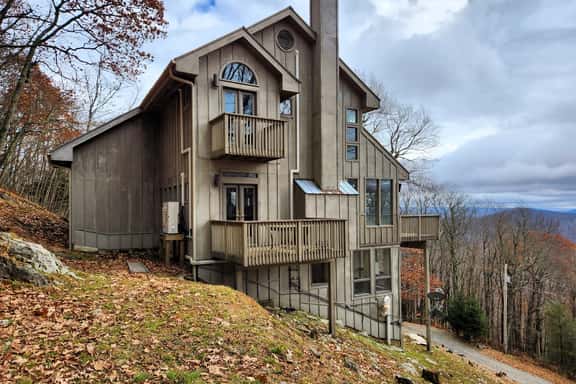 Mountain View Getaway - Image 1
