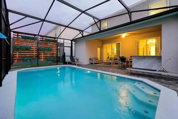 Modern 5 beds/ 5 baths Retreat~Pool - Image 1