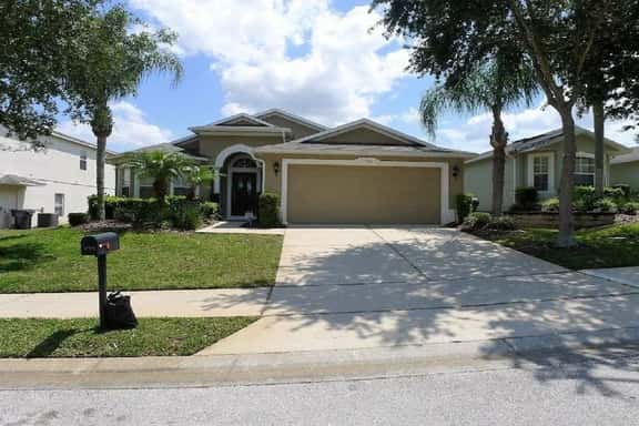 South-Facing Pool & Spa in Quiet Gated Community - Image 1