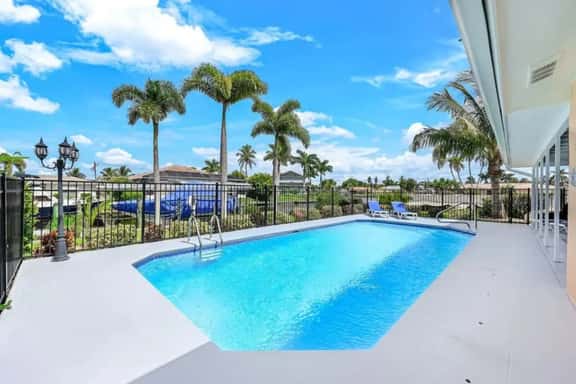Pelican Cove - Image 1