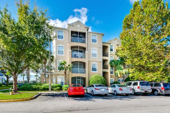 EV_76604 - Windsor Condo - Image 1
