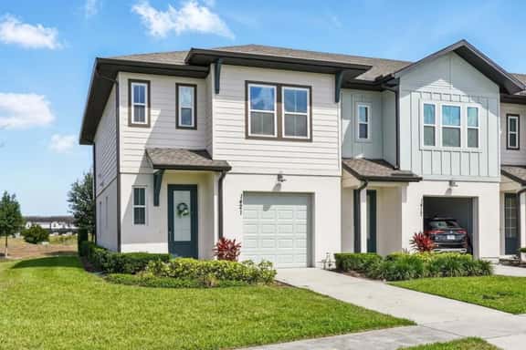 3BR Festival Townhome Near Orlando Attractions - Image 1