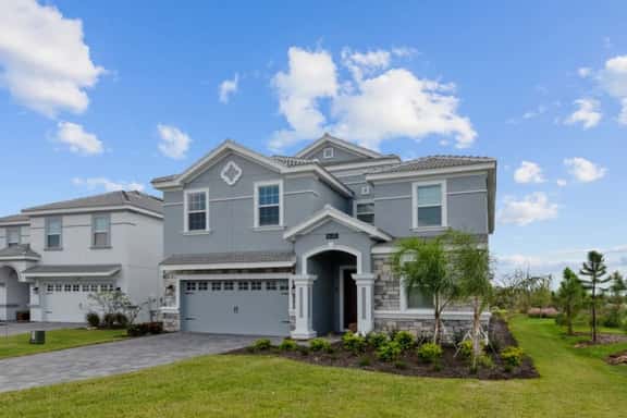 8BR ChampionsGate Home with Private Pool - Image 1