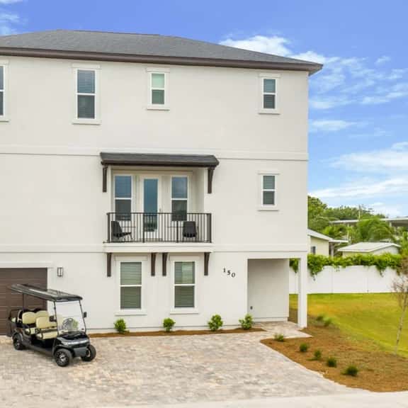 Grand Charm Chateau with LSV and Heated Pool - Image 1