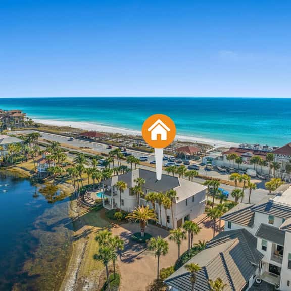 Belleza Del Mar with Game Room and Lakefront Pool - Image 1