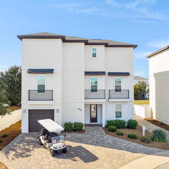 Grand Vista Chateau with LSV and Pool - Image 1