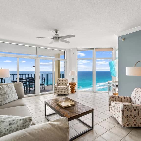 Jade East 1640 Beachfront With Pool and Pickleball - Image 1