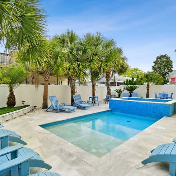 Paradise Palms with Jetted Pool and Private Beach - Image 1