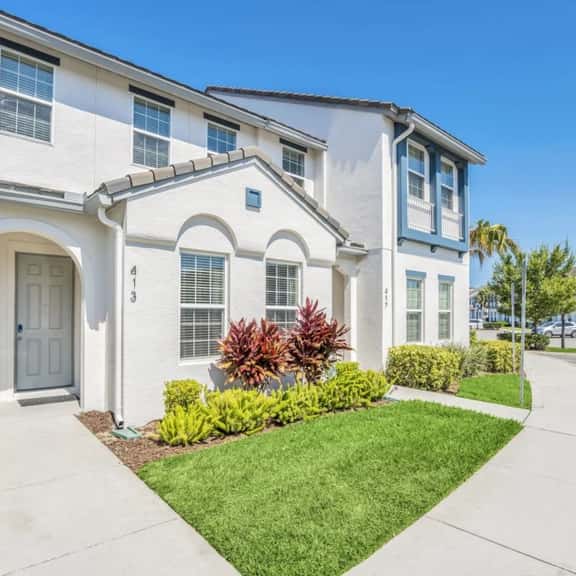 4 Bed Pool Home on Resort Community Near Disney! - Image 1