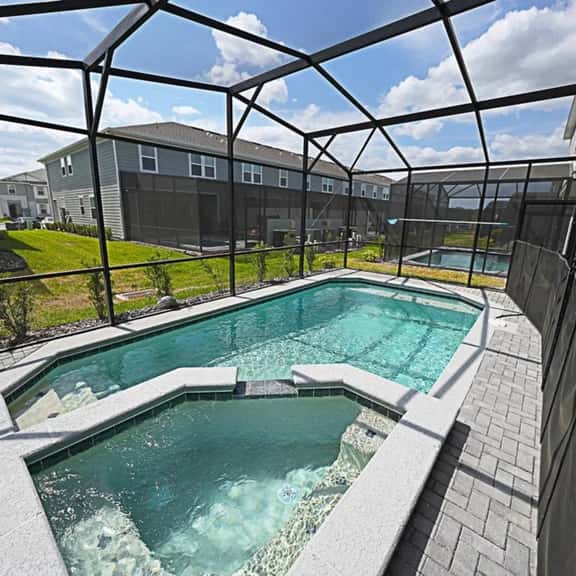 New beautiful 5 BEDS~Private Pool - Image 1