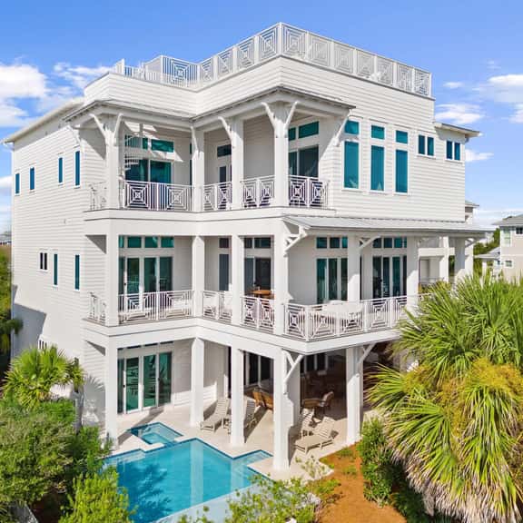 Hilltop Palace with LSV, Beach View, and Billiards - Image 1
