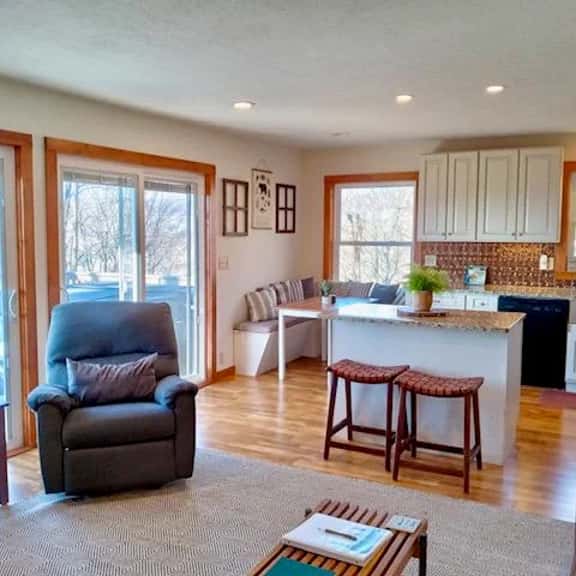 Little Fox Cabin/920 McKinney Gap - Image 1