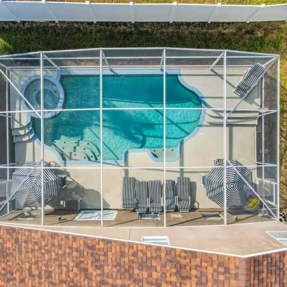 South Facing Pool & Spa in Hampton Lakes - Image 1