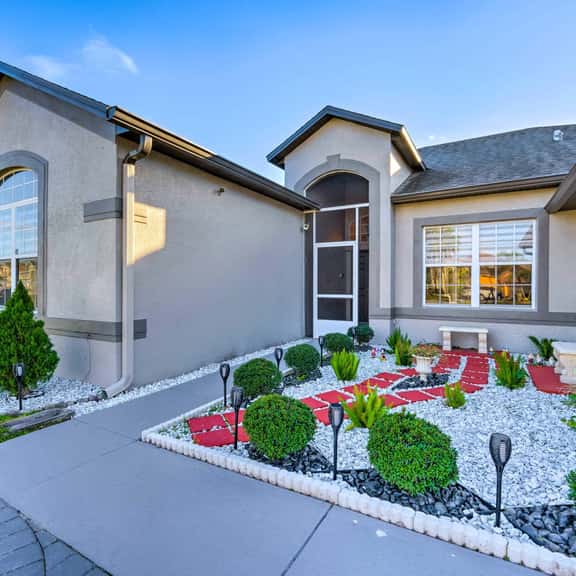Spacious 4BR Family Villa Near Disney with Pool & Games - Image 1