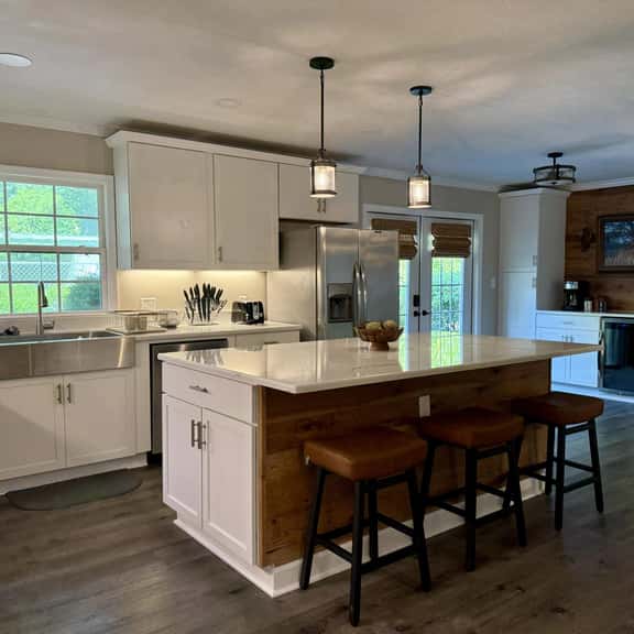 Southern Charm Pool Home: Large Fenced-in Yard - Image 1
