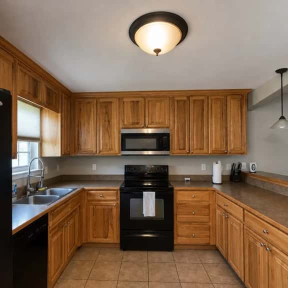 Spacious Valdosta Getaway - Image 1