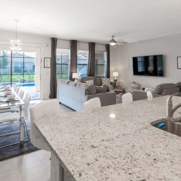 6BR Retreat with Pool, Spa & Movie Room - Image 1