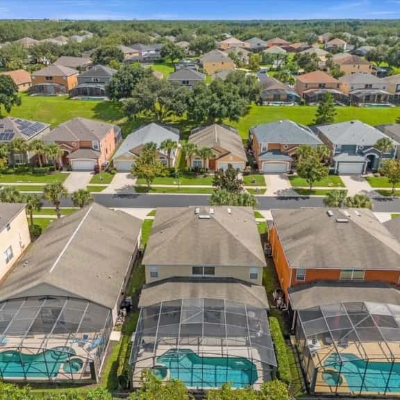 7BR Emerald Island Villa with Pool & Theater - Image 1