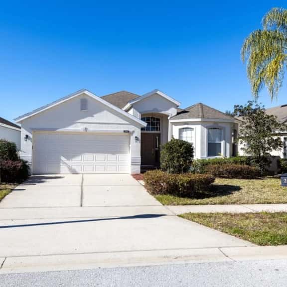 4BR Villa in Highlands Reserve Golf Community - Image 1
