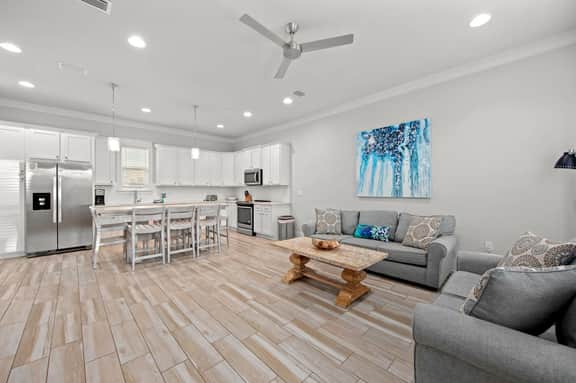 Shearwater Chateau with LSV and Heated Pool - Image 2