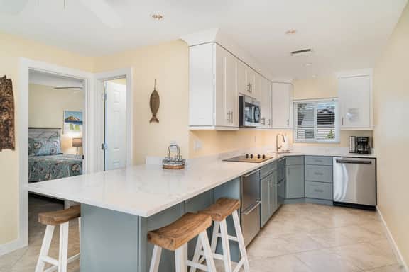 Beach Front Villa -  Right on the beach! - Image 4