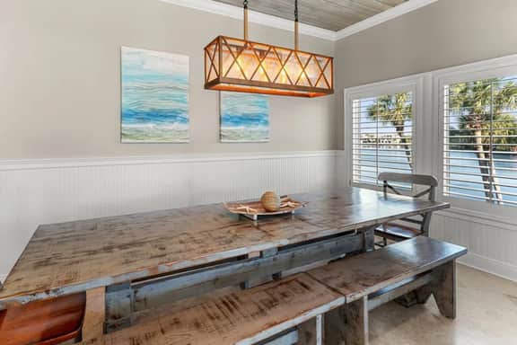 Belleza Del Mar with Game Room and Lakefront Pool - Image 5