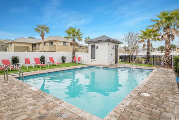 Grand Vista Chateau with LSV and Pool - Image 2