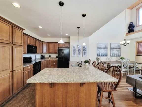 New! Peaceful Mountain Views, Deck, Trails nearby - Image 2