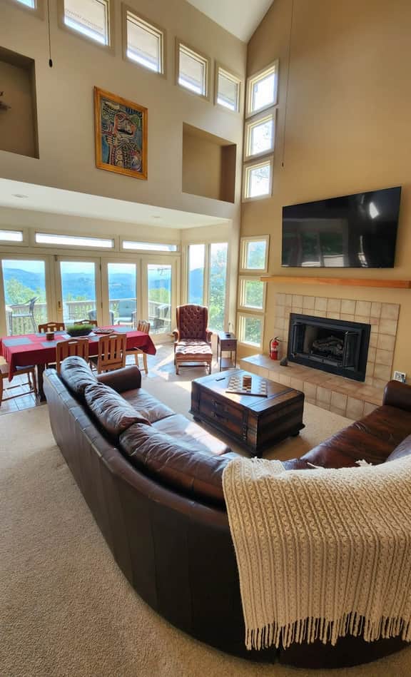 Mountain View Getaway - Image 5
