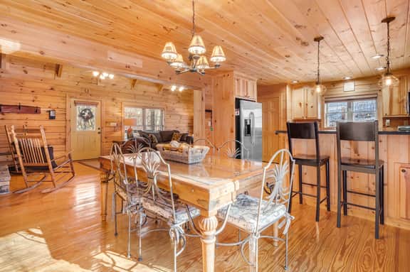 Timber Lodge/989 El Miner - Image 4