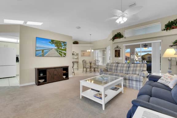 Living the Dream - Gulf Access - Pet Friendly - Image 3
