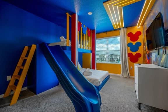 Modern~ 6BEDS~ Solara Resort - Image 4